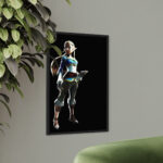 L'œuvre Zelda de Jocelyn Bouget exposée dans un salon contemporain au-dessus d'un canapé vert, encadrée en caisse américaine.