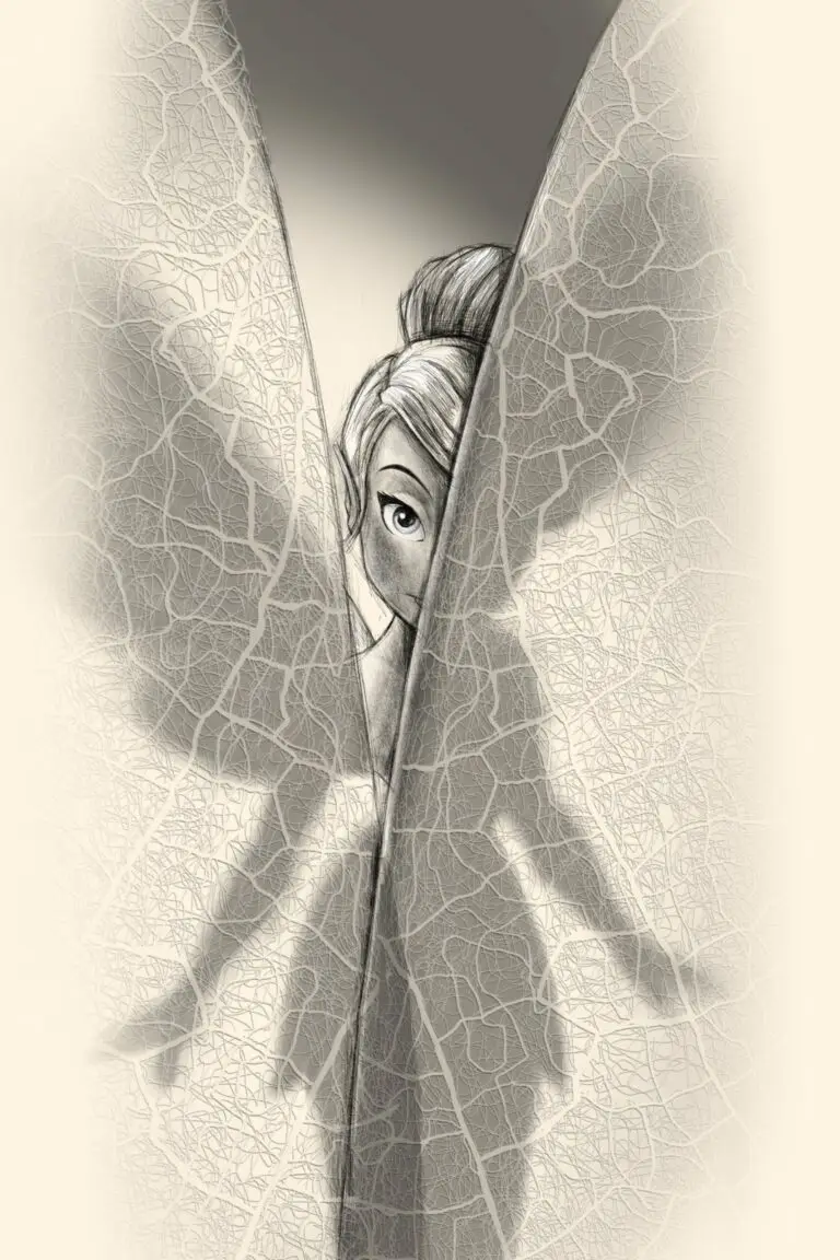 Croquis numérique abouti de Tinker Bell, la Fée Clochette, avec un effet crayonné. Impression d'art sur Dibond mat.